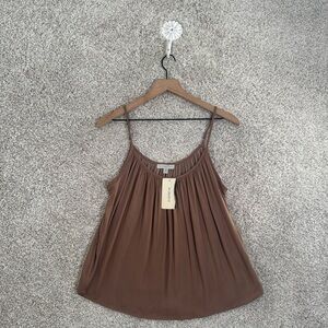 Evereve Allison Joy Brynne pleated cami size‎ M NWT